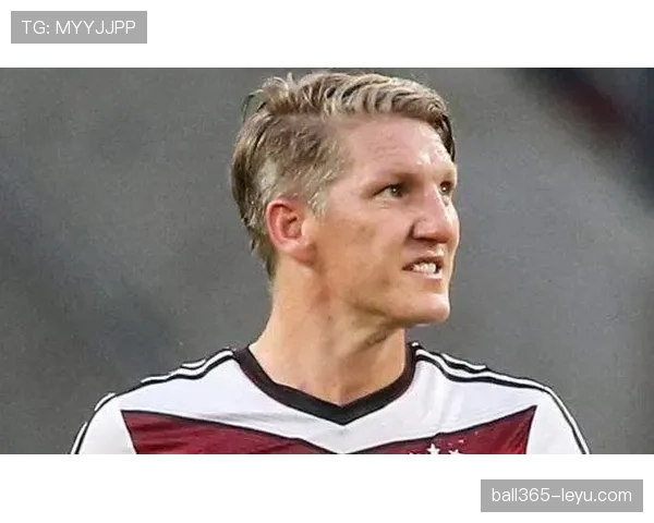 彭帅场上像战神，脱下战袍像隔壁搬家的阿姨——这反差也太馋人了